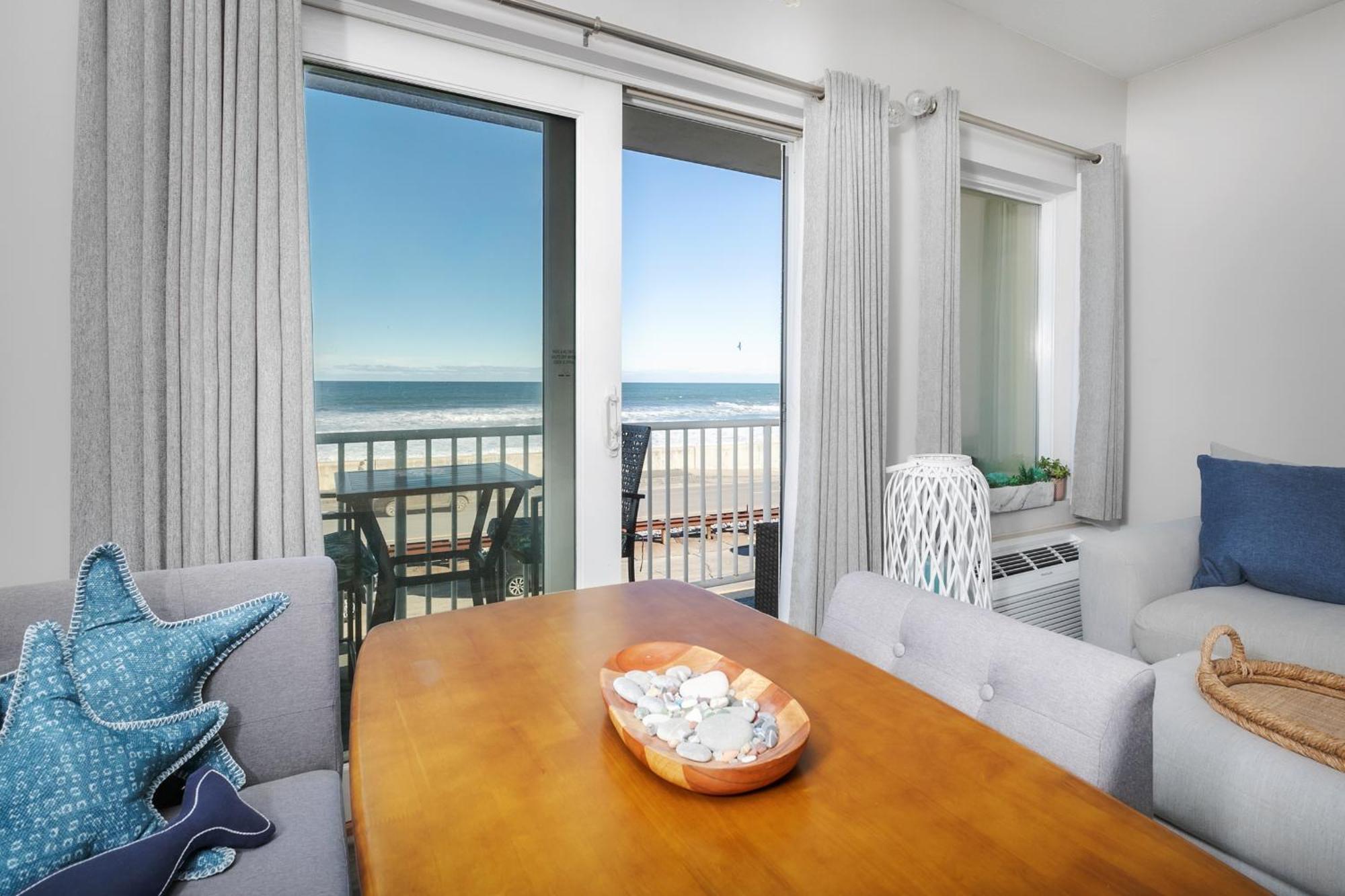 Direct Oceanfront Studio Suite! Hampton Extérieur photo